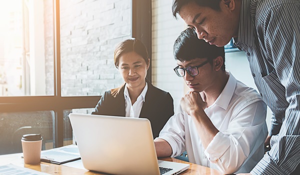 Tìm đến những đại lý có chi phí thấp